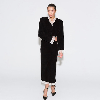 露脐上衣撞色开叉半身裙