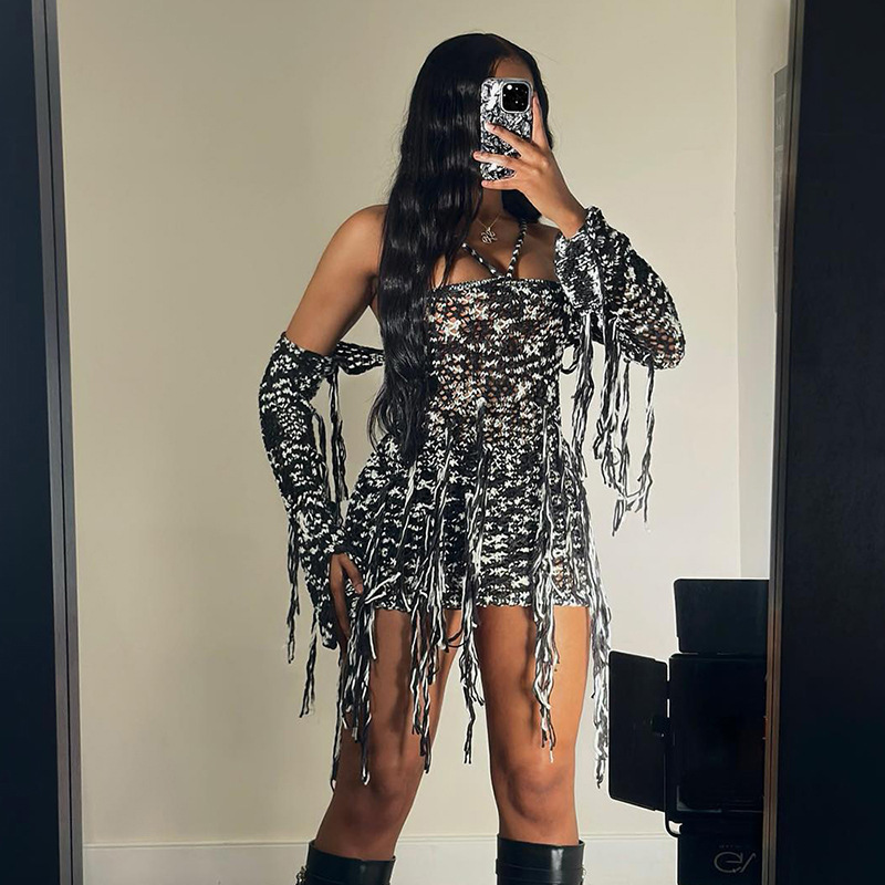 露背纯色包臀连衣裙女