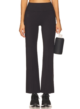 [冬季新品]On 30 STUDIO FLARED 连裤袜 黑色运动复古风REVO