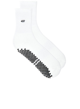 437 REFORMER 短袜 黑色、白色REVOLVE小众新款