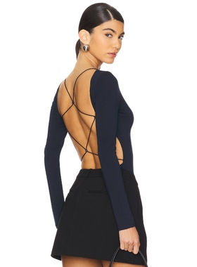 SANS FAFF 后身交叉紧身衣裤 辣妹风长袖上衣REVOLVE小众新款