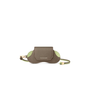 MAISON de SABR Sunglass Sling Case 灰褐色REVOLVE小众新款
