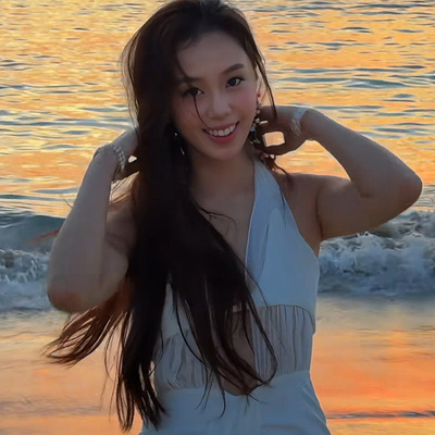 张好运同款NBD白色连衣裙挂脖深V镂空流苏修身裙夏日约会REVOLVE