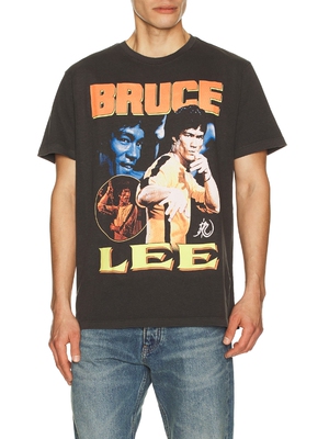 The Forecast Agency T恤 revolve小众新款