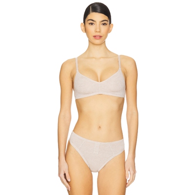 Negative Underwear WHIPPED 比基尼文胸上装 米色REVOLVE