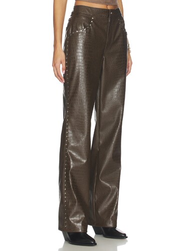 LAMARQUE . DEVIN FAUX LEATHER CROCO STUDDED 长裤 revolve小众