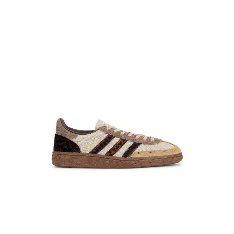adidas Originals米白色麂皮运动鞋复古风厚底休闲球鞋REVOLVE