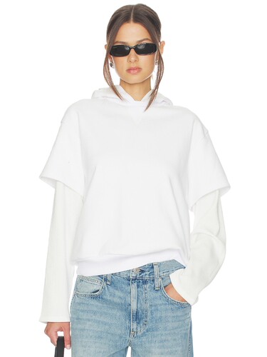 Still Here 2TEE 运动衫 revolve小众新款