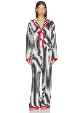 Sleeper PHOENIX 睡衣套装 黑色、白色REVOLVE小众新款