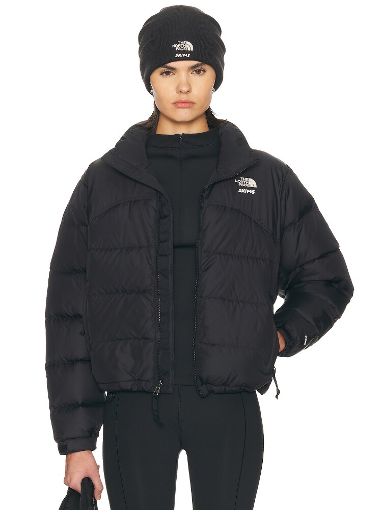[早秋新品]The North Face黑色羽绒服立领拉链修身上衣REVOLVE