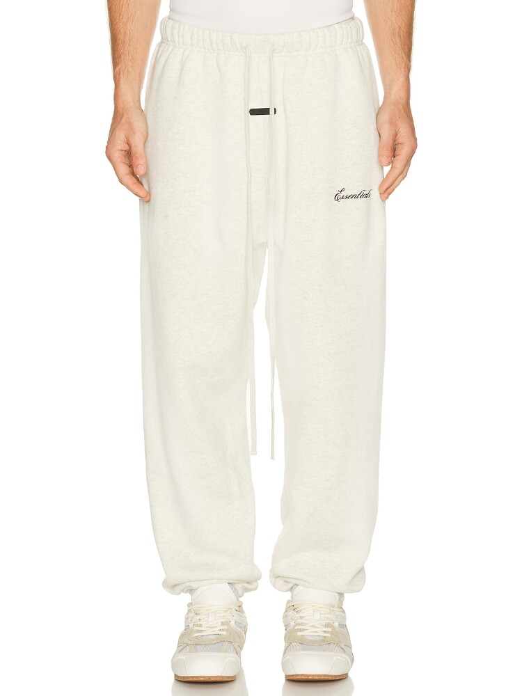 Fear of God ESSENTIALS ALWAYS ON 运动裤 26春夏新品 revolve小