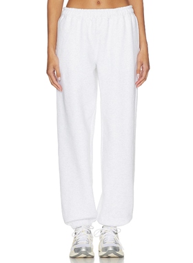 WellBeing + BeingWell COOPER 慢跑裤 淡灰色 运动复古风REVOLVE