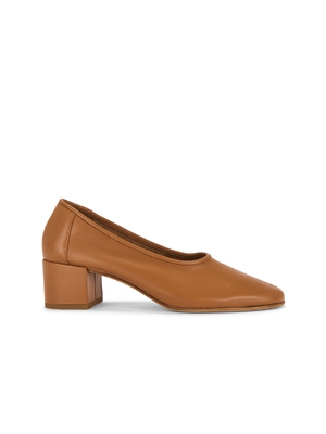 BY FAR PRUDENCE 45 浅口高跟鞋 revolve小众新款