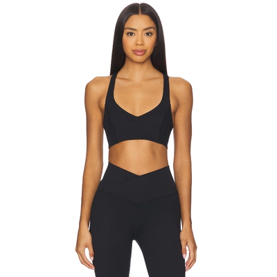 [春季新品]WellBeing + BeingWell LEXIE 运动内衣黑色 REVOLVE