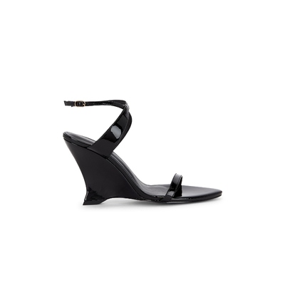 [冬季新品]RAYE SAVANNAH 楔跟高跟鞋黑色露趾松弛感凉鞋 REVOLVE