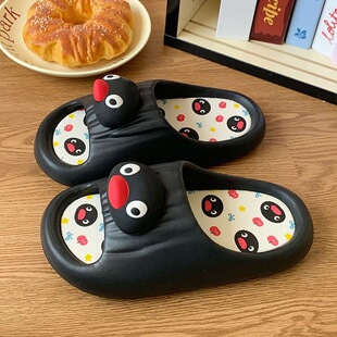 可爱企鹅拖鞋女夏季外穿2026新款软底室内居家情侣防滑凉拖鞋女款