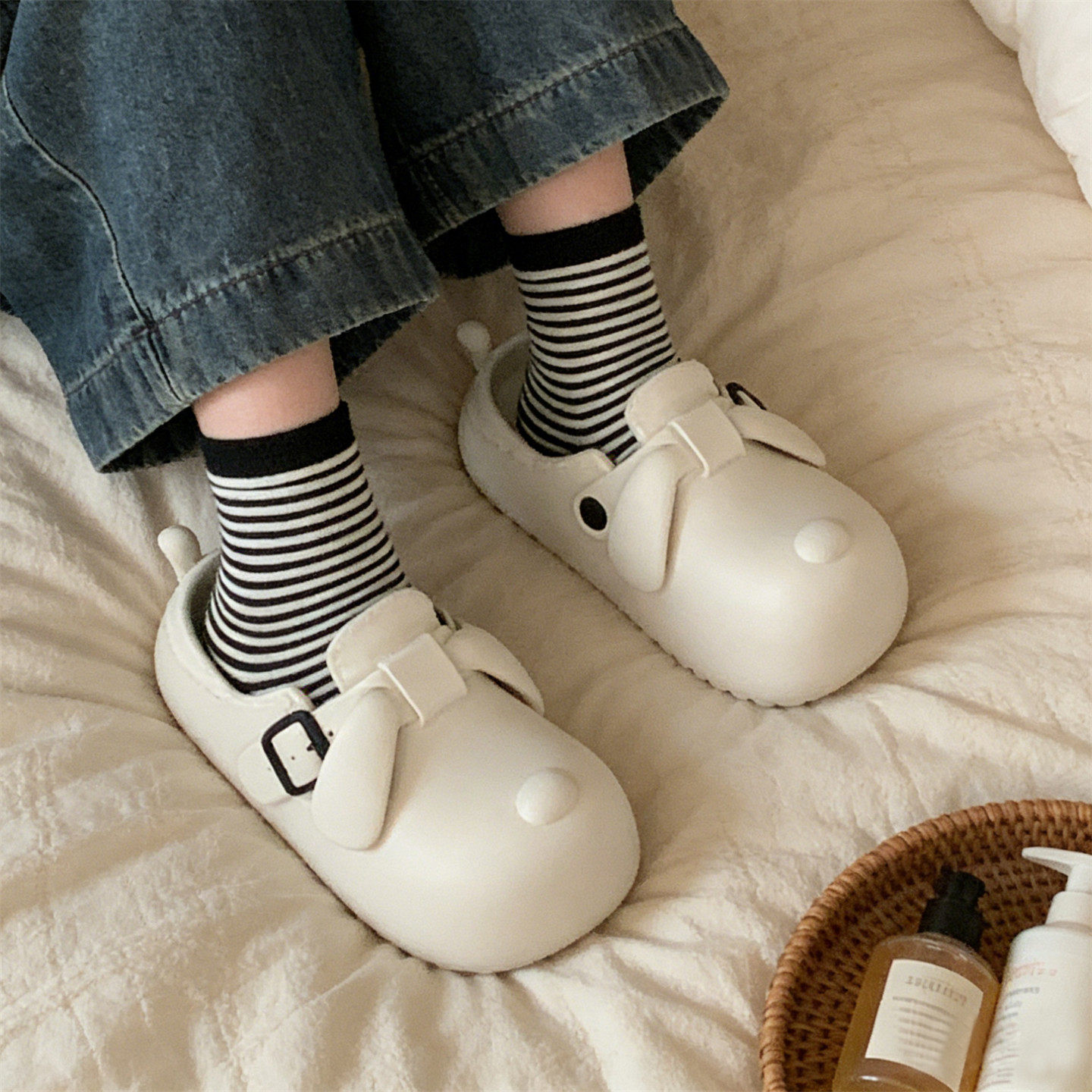 可爱小狗女士勃肯鞋外穿百搭春夏EVA厚底洞洞鞋防水防滑沙滩凉拖