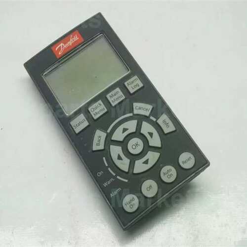 议价 LCP102 4X/IP66 Ver. 13 控制面板 5V,120mA 30 天保