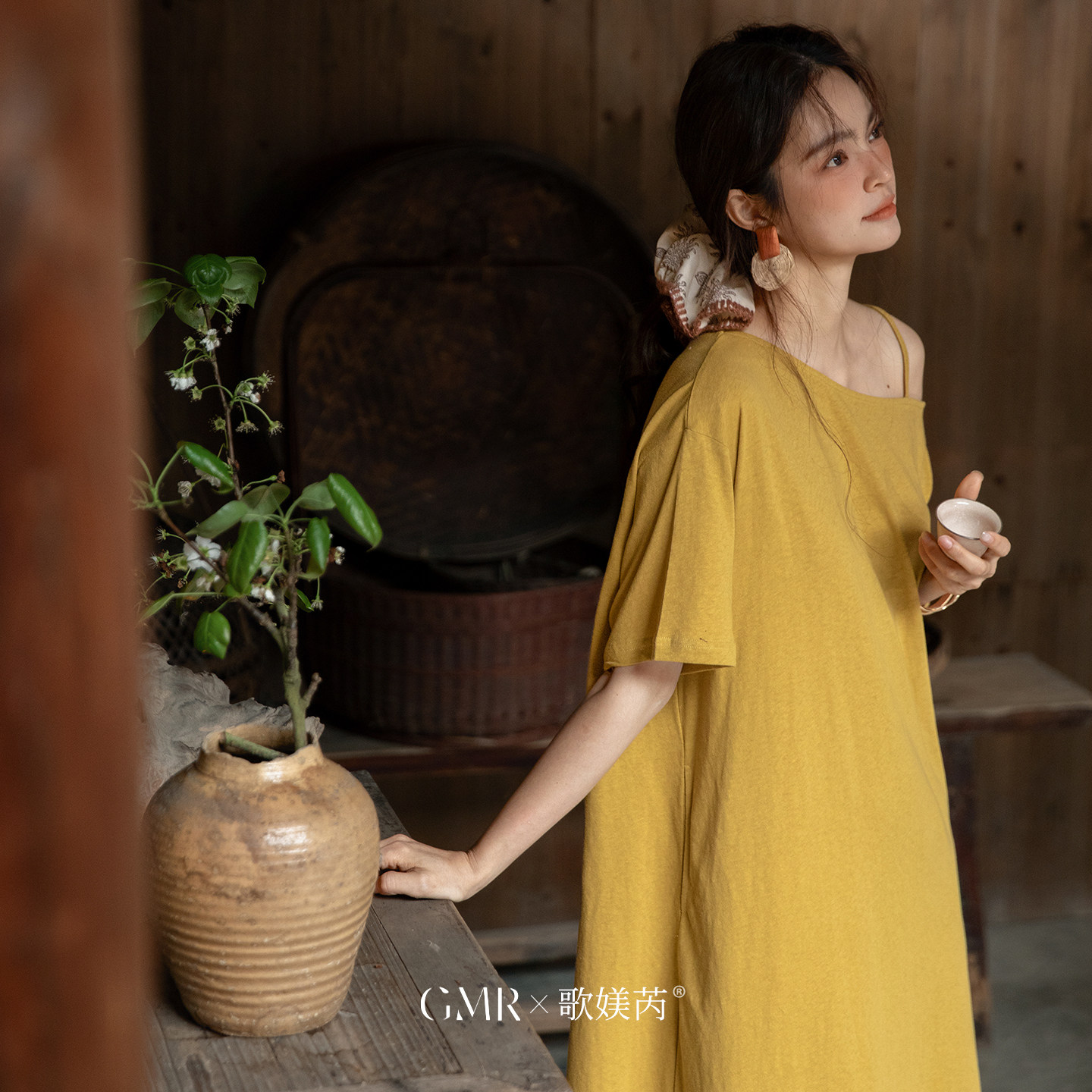 歌媄芮短袖睡裙女款2026新款纯棉性感睡衣设计感露肩可外穿家居服