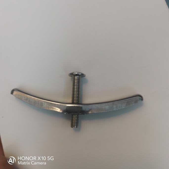 马桶座便器水箱配件 一体连体排水阀出水器固定螺丝锁块 安装件