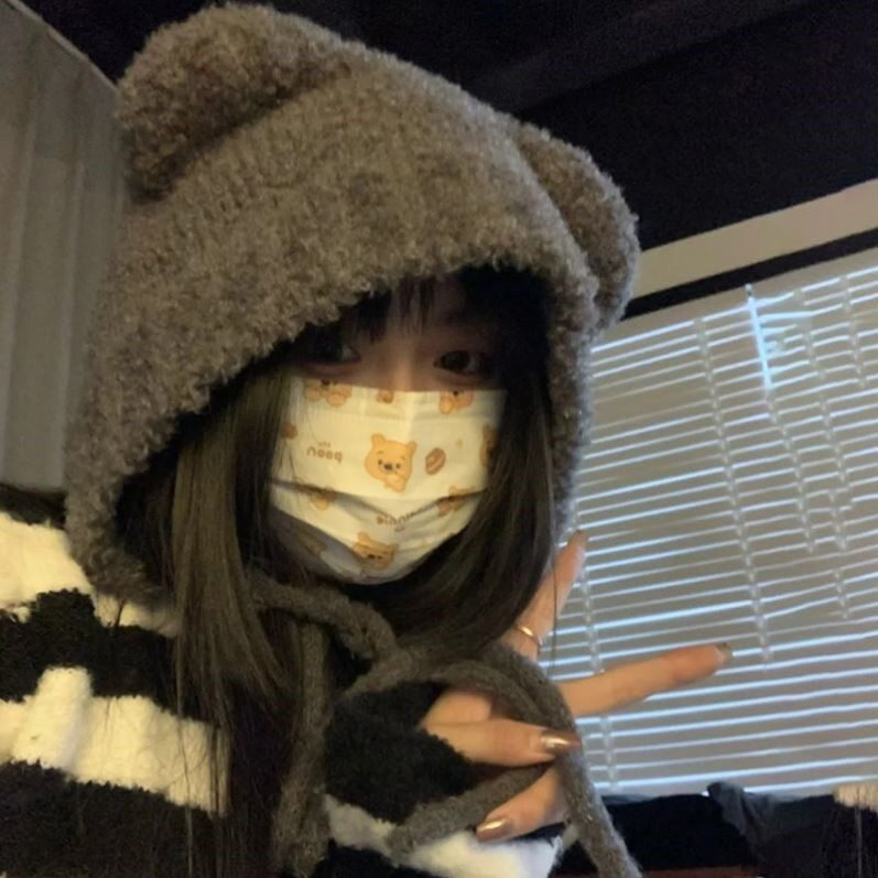 可爱小熊毛毛帽子女冬可系带毛线