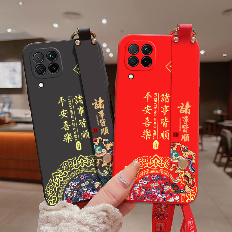 搭配腕带和长挂绳，好看有实用
