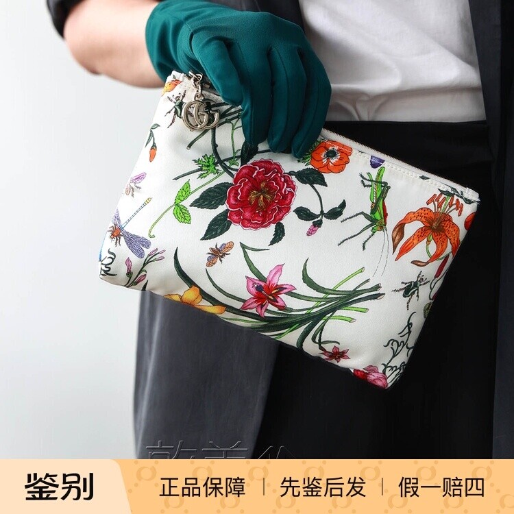 Gucci/古驰 826197 女式花卉休闲手拿包化妆包女包 先鉴后发 正品