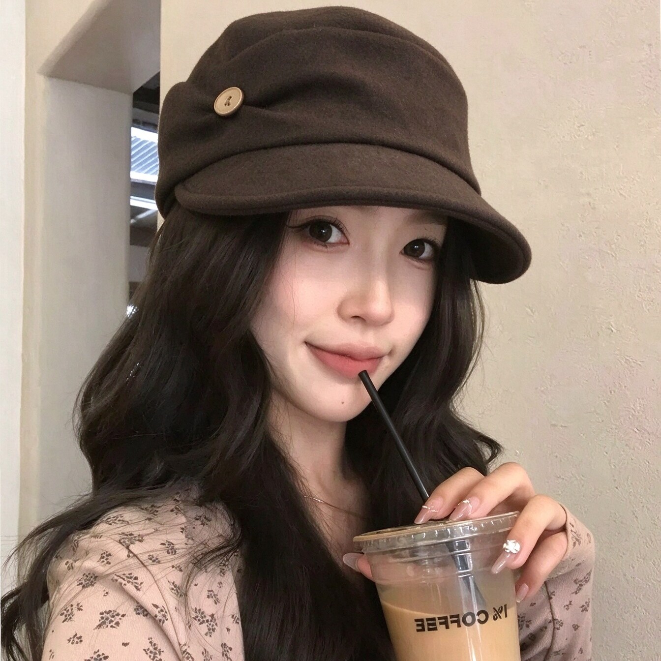 复古美拉德咖色褶皱纽扣马术帽女