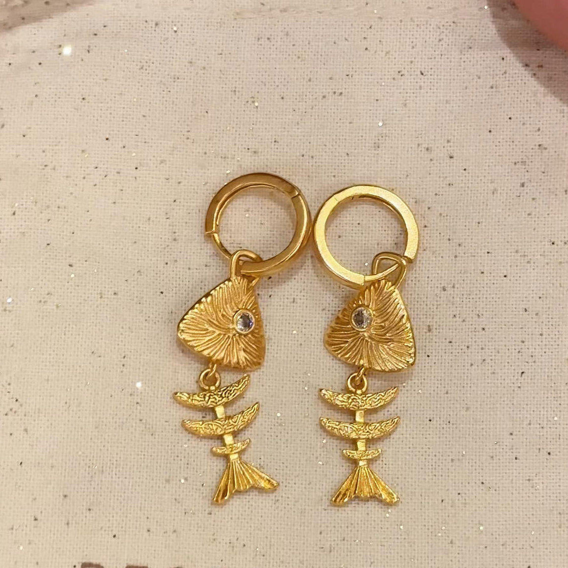 质金色肌理鱼骨长款耳环女小众