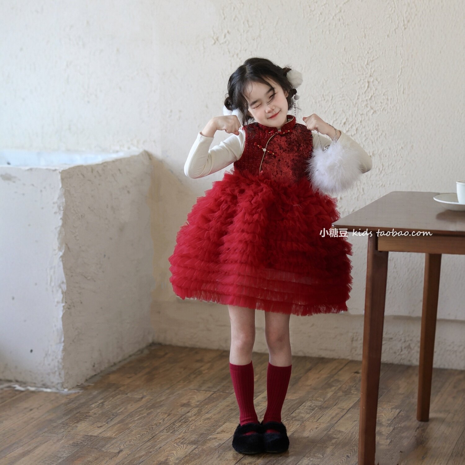 女童新中式红色亮片网纱连衣裙2025冬女孩加绒蛋糕裙背心裙公主裙,童装/婴儿装/亲子装,连衣裙,淘宝优惠券,粉丝福利购,淘宝优惠卷
