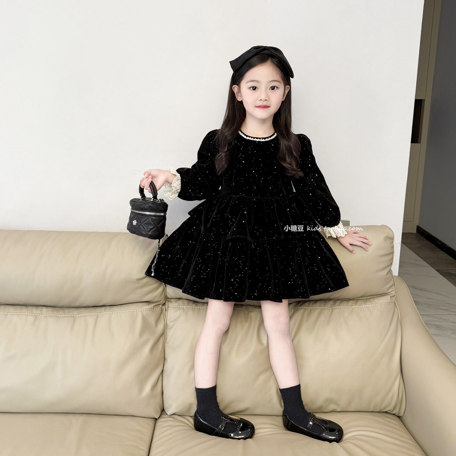 女童千金风闪闪丝绒加绒连衣裙