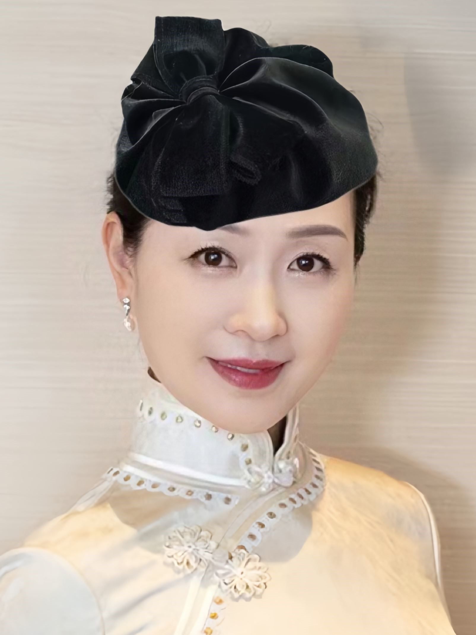 秋冬新款复古感金丝绒发箍女遮白发旗袍显脸小洋气法式半帽女