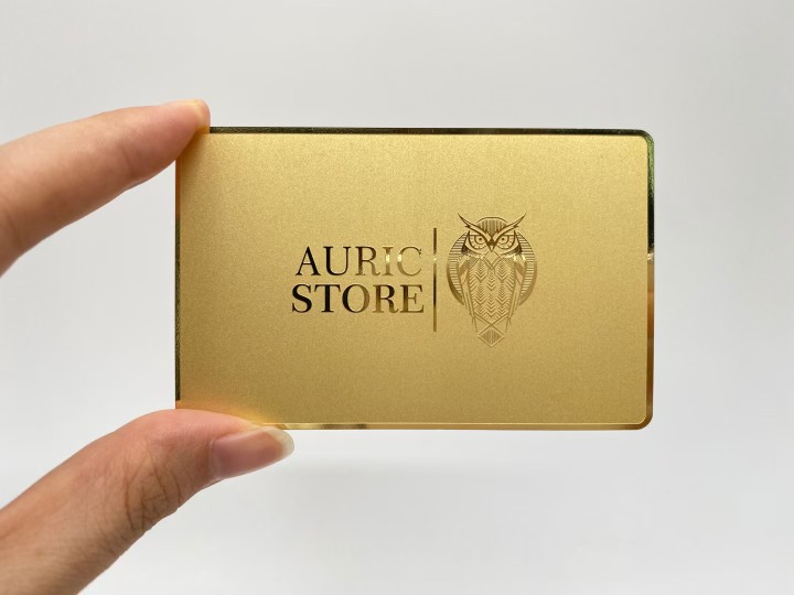 金属会员卡名片设计稿件设计