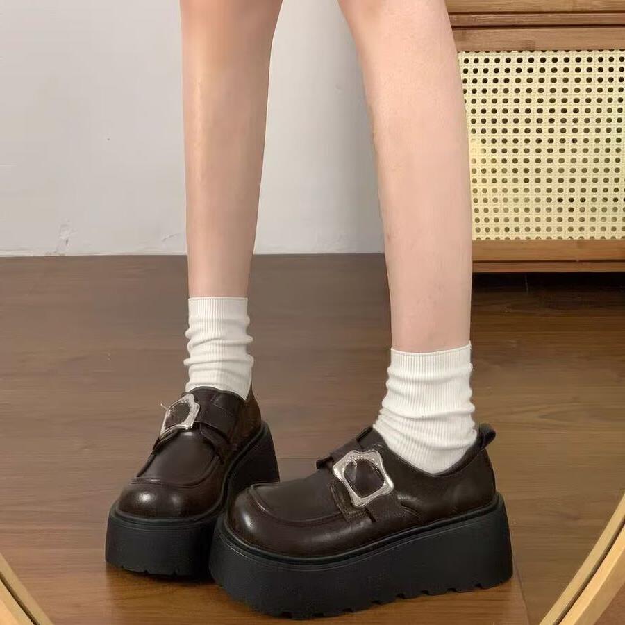 时2025秋鞋新款尚百搭圆头福复古松皮糕单鞋英伦风厚底乐增高小鞋