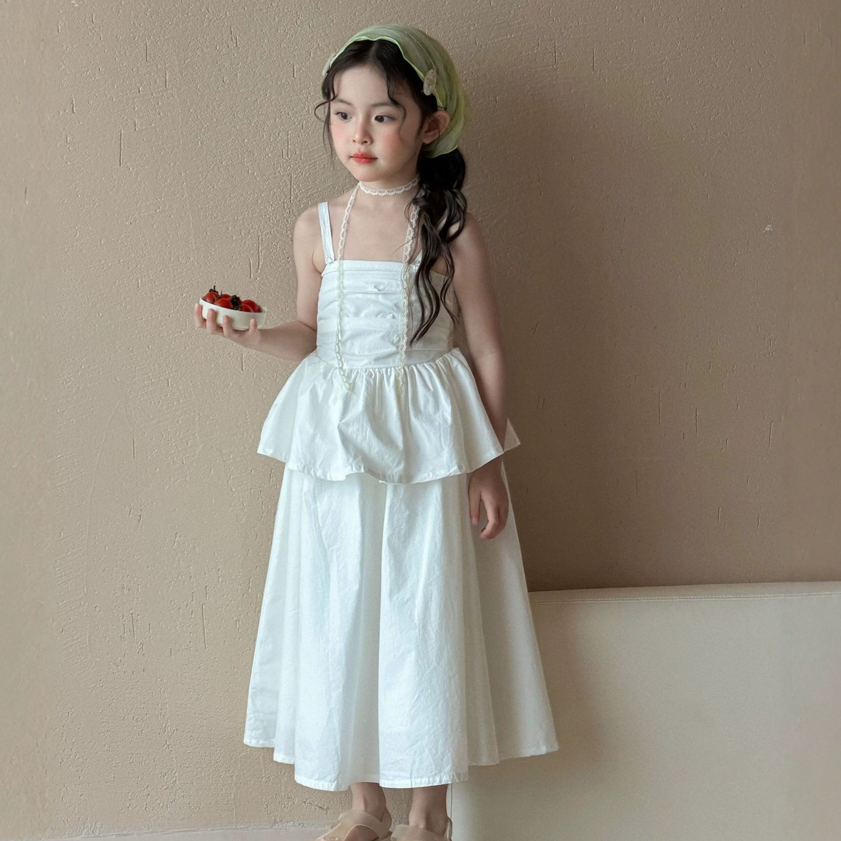 女童连衣裙2026夏季新款高级感韩系白色吊带裙蛋糕裙公主裙背心裙