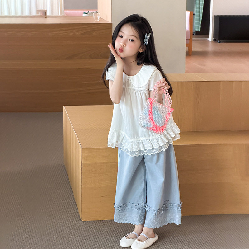 女童奶白浅蓝纯色治愈白透气棉感精致公主风蕾丝短袖娃娃衫上衣
