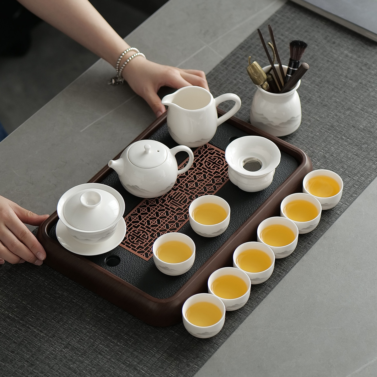 羊脂玉瓷功夫茶具套装家用办公客厅整套高档2026新款泡茶壶盘礼盒