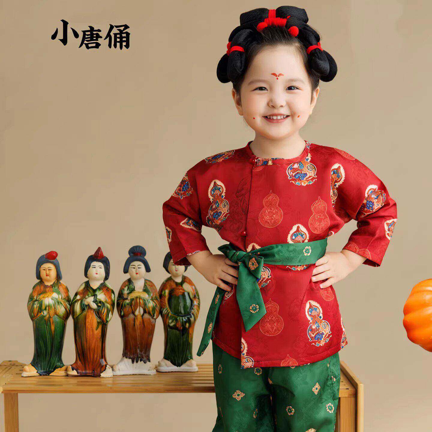 汉儿童服蹴六一演出服QVV幼儿园宝宝表演服小蹈唐佣圆领袍幼儿鞠