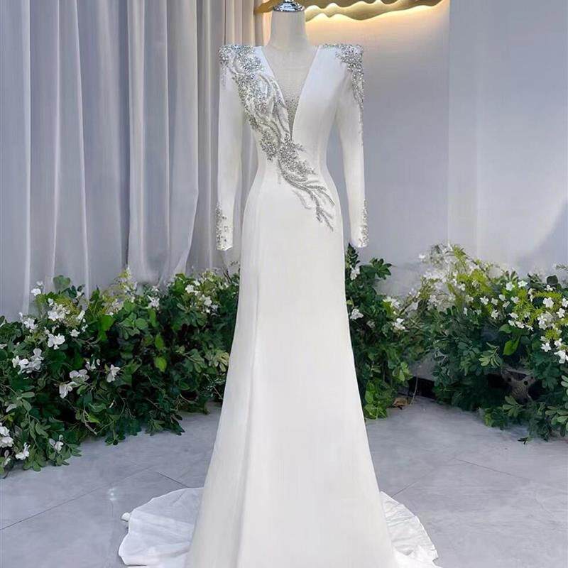 端庄大气主持人礼服2025新款白色声乐艺考民歌独唱女歌手演出长裙