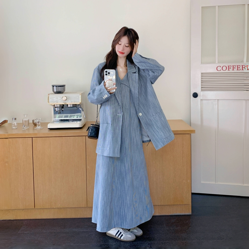 蓝色西服外套吊带裙套装两件套女