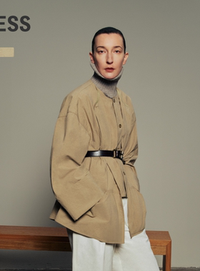 LESS秋宽松无领长袖假两件外套工装设计时尚直筒夹克女2O8612840