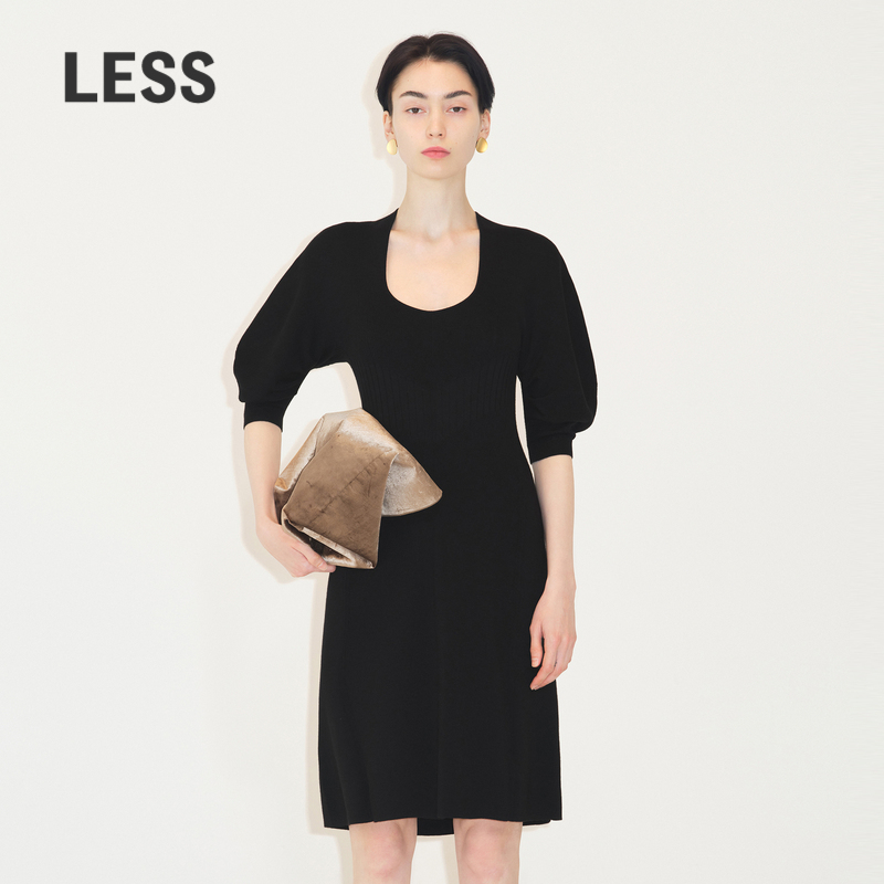 7.5微米羊毛经巴素兰工艺处理，穿着舒适