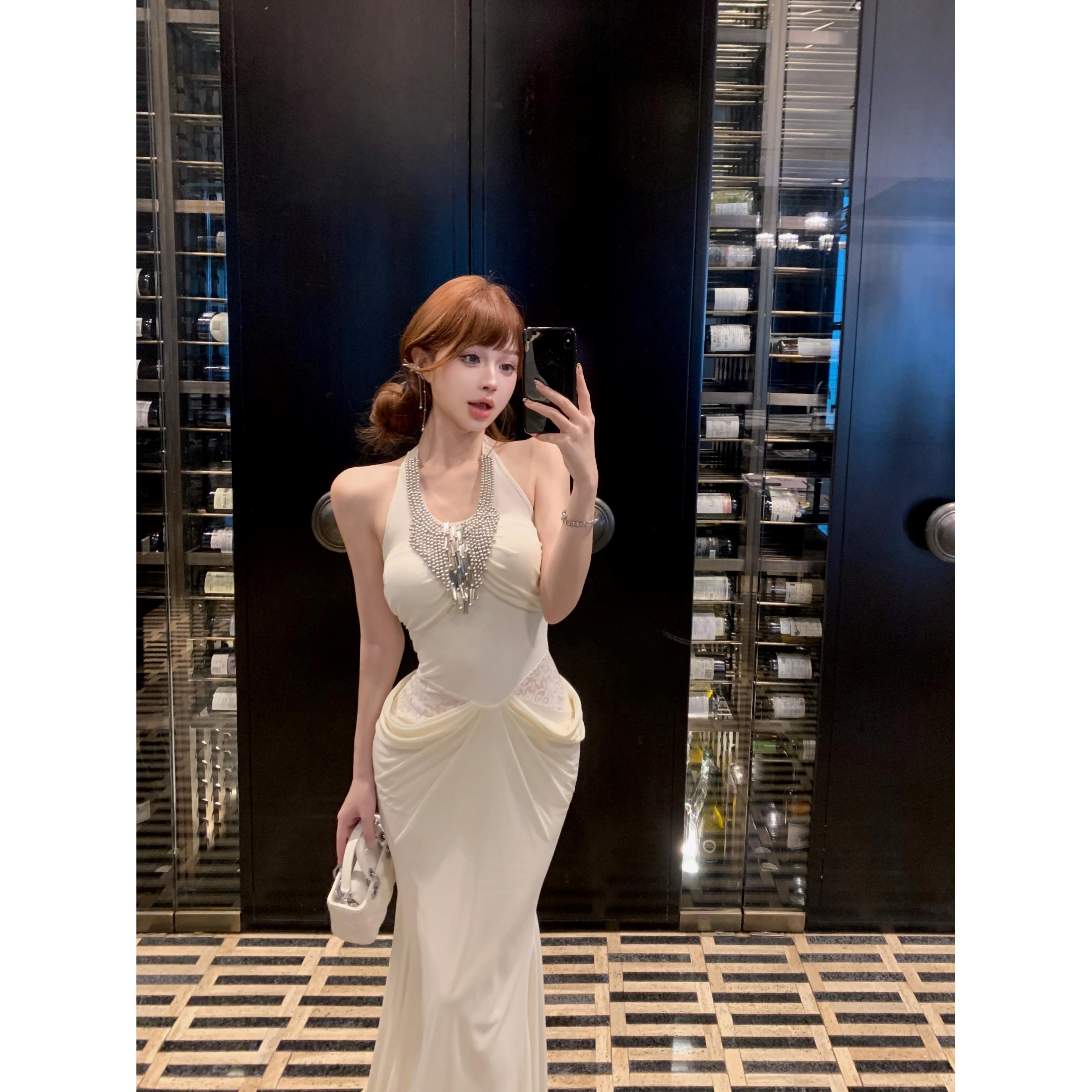法式钉珠挂脖连衣裙女夏