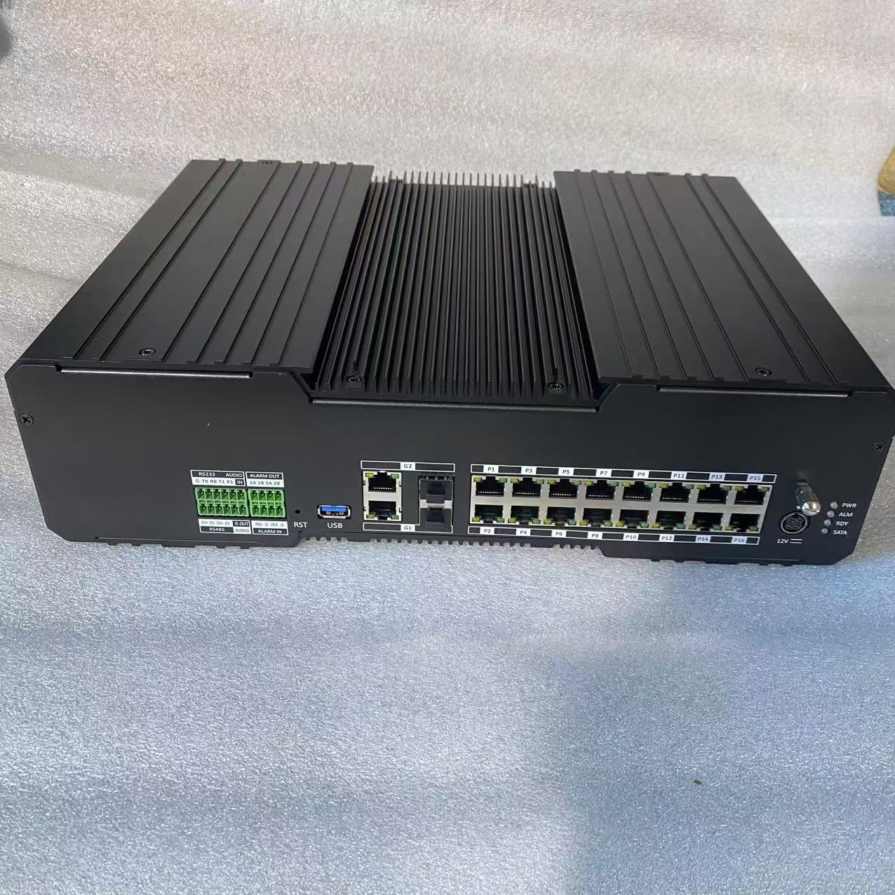 海康威视终端服务器16E