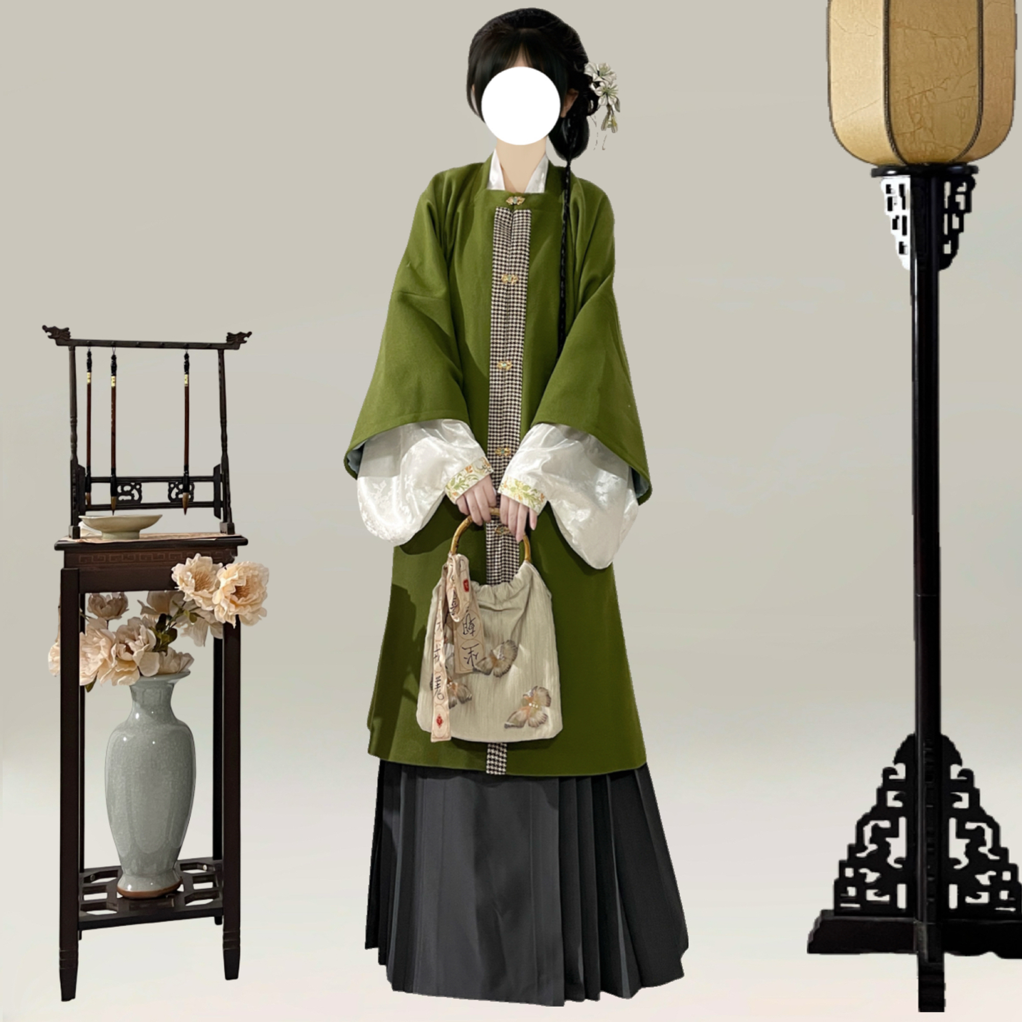 梦桑塔大码汉服秋冬新品绿色长袄明制披袄日常上班可穿马面裙套装