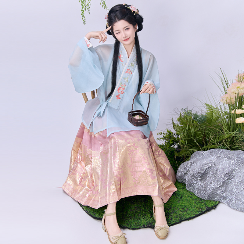 【亭如阁】夏季对交穿琵琶袖蓝色汉服大码短款8分马面裙粉色织金