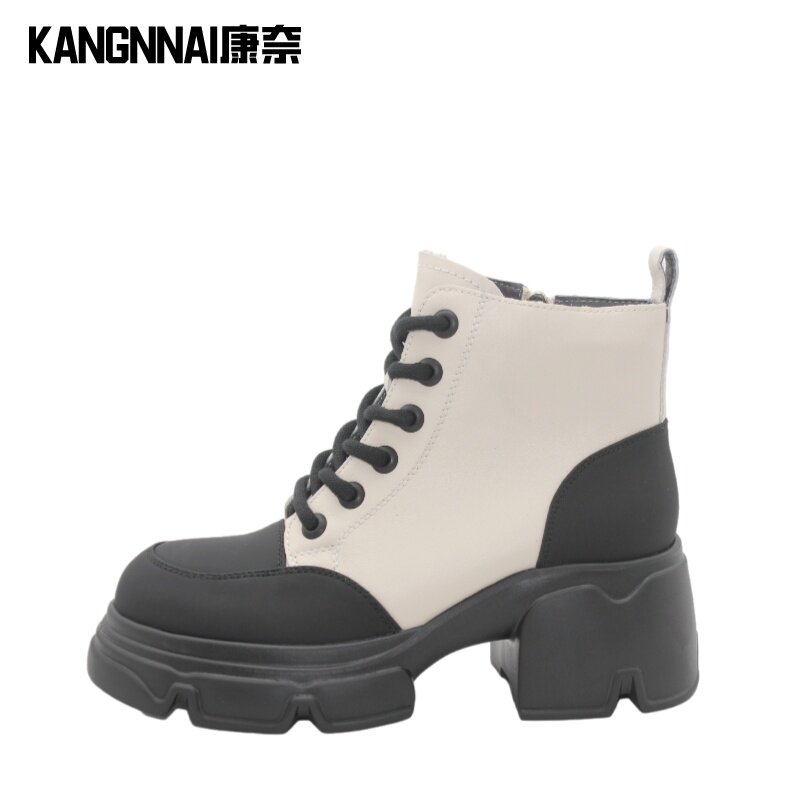 圆头真皮面料侧拉链撞色马丁靴