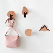 北欧实木拉手挂衣钩儿童柜门把手抽屉免打孔衣帽钩钥匙钩门后挂钩