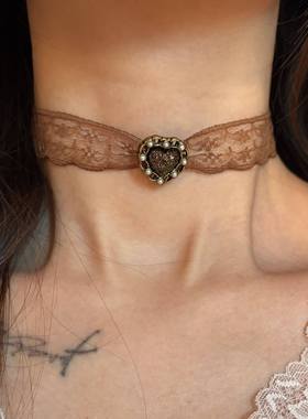 [楼哈哈]原创秋冬棕色系复古短款choker颈带蕾丝少女心脖链锁骨链