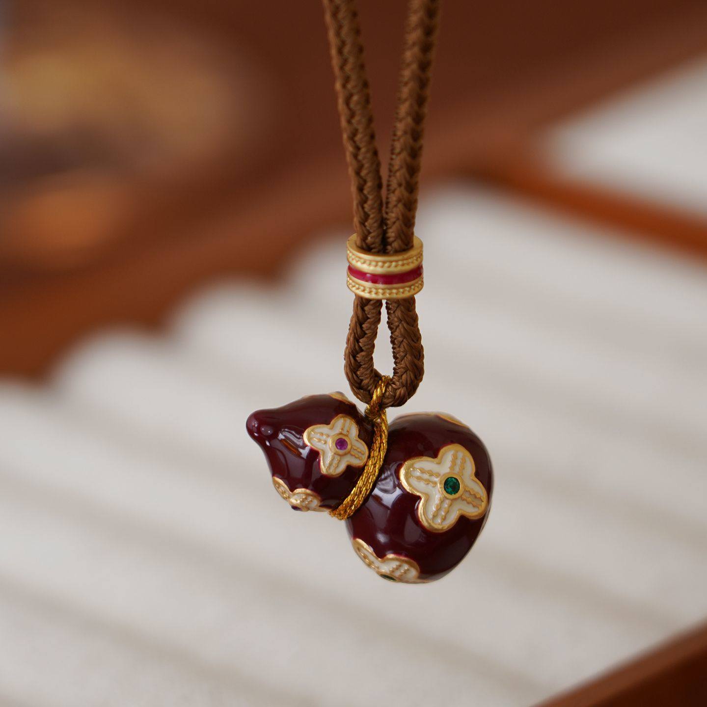 新中式国风珐琅彩色葫芦项链配饰秋冬长款编织绳百搭毛衣链锁骨链